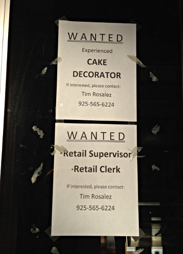 cake-decorator-wanted-sign