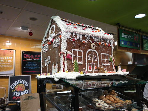 whole-foods-gingerbread-house-2012