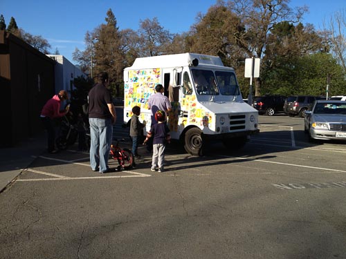 walnut-creek-civic-park-ice-cream-truck