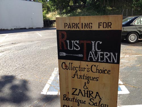 rustic-tavern-lafayette-parking-sign