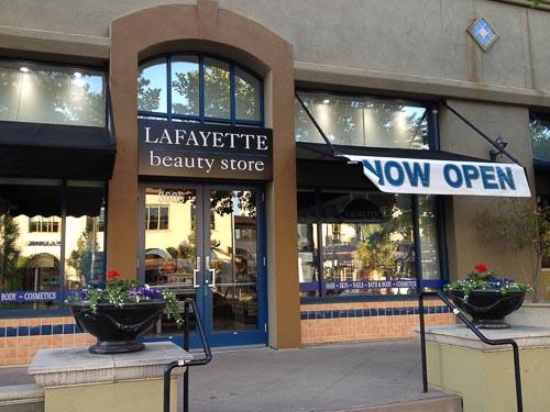 lafayette-beauty-store-outside