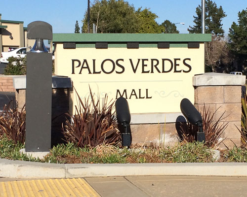 palos-verdes-mall-sign