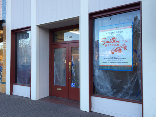 smitten-lafayette-outside-sign