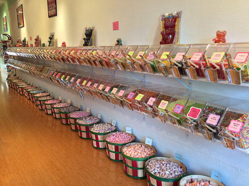 candy-counter-walnut-creek-inside-taffy-wall