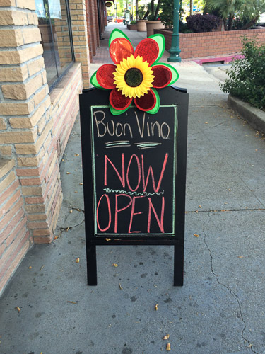 buon-vino-outside-sign