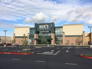 Dick’s Sporting Goods Opening May 9th in Pleasant Hill – Beyond the Creek