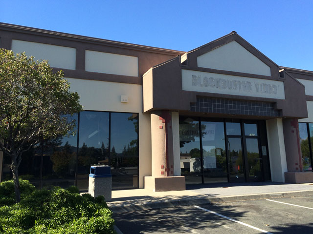 walnut-creek-noahs-bagels-outside-dev