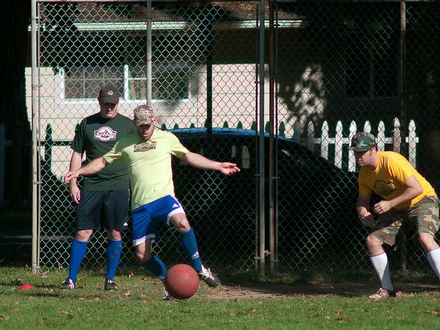 flickr-fixative-kickball