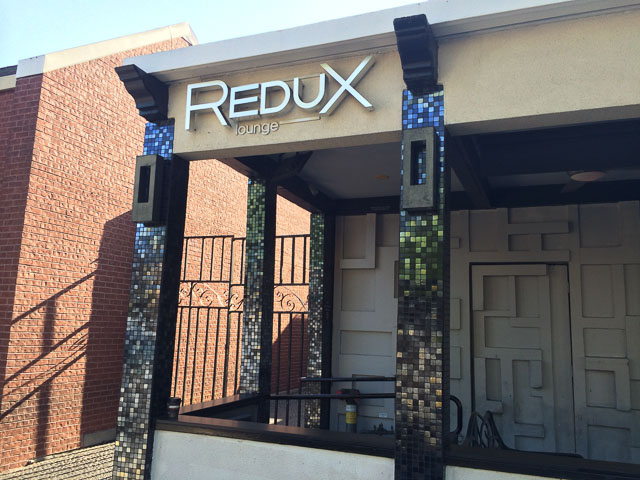 redux-lounge-walnut-creek-outside