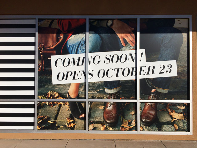 dsw-pleasant-hill-coming-oct-sign-1