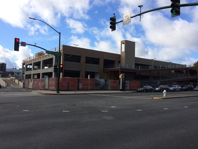 broadway-plaza-south-parking-garage-outside