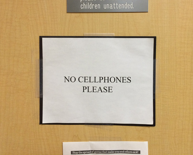 no-cellphones-please-sign