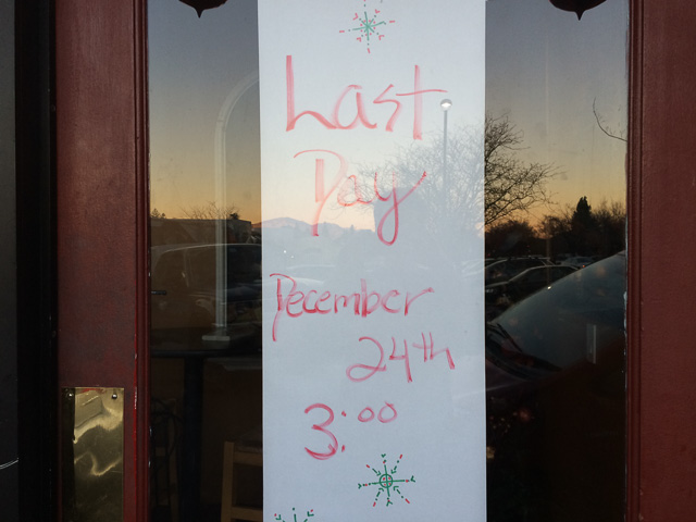 susan-foord-cafe-lafayette-sign-closing