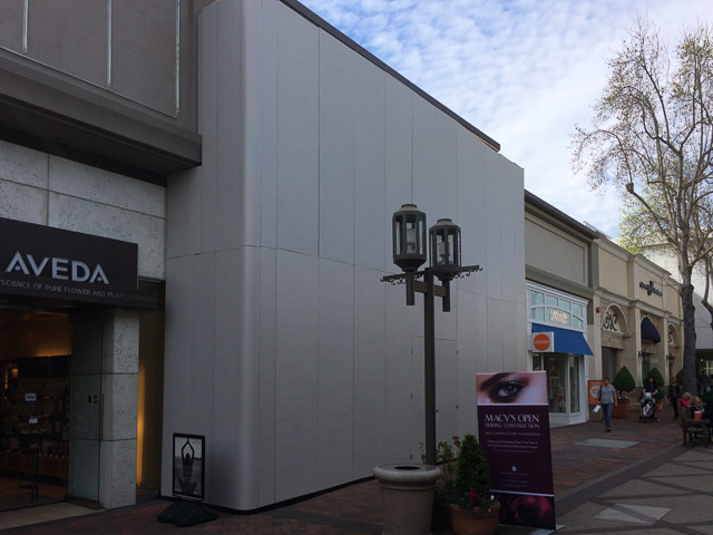 sephora-broadway-plaza-outside-dev