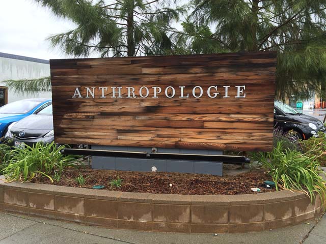 anthropologie-new-sign-walnut-creek