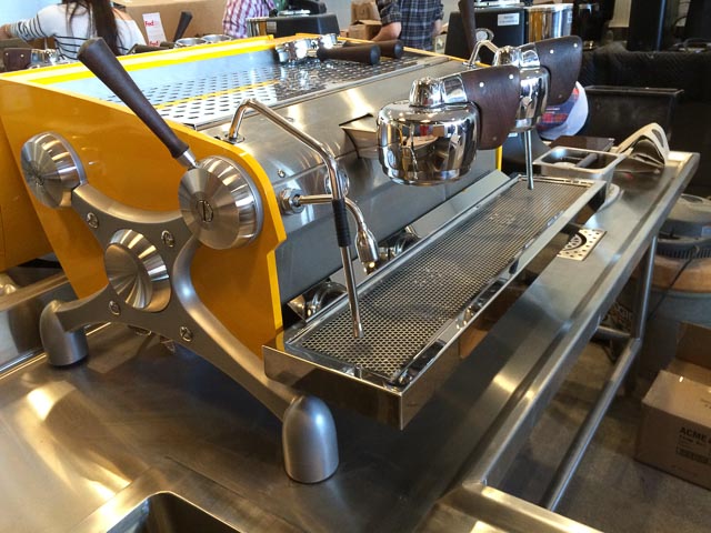 coffee-shop-walnut-creek-inside-slayer-espresso