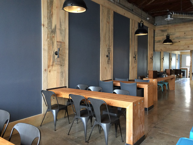 coffee-shop-walnut-creek-inside-tables