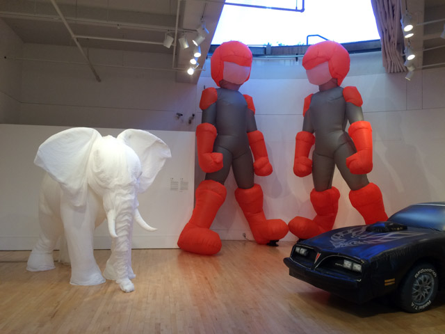 blow-up-bedford-main-robots-elephant