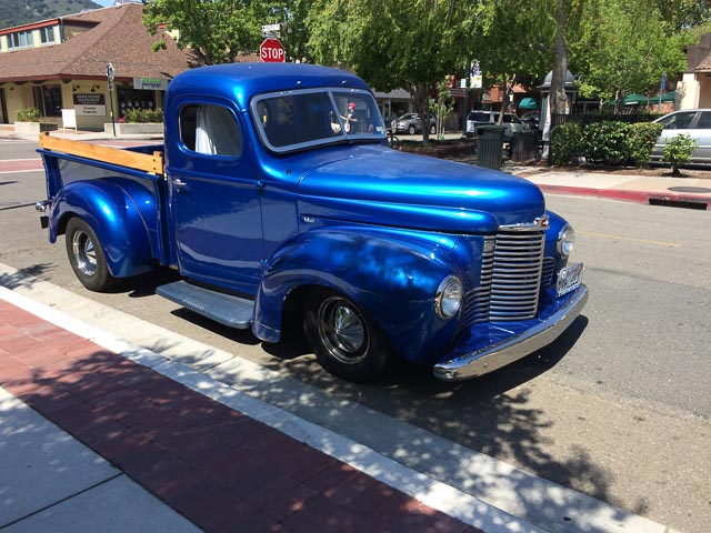 blue-car-danville