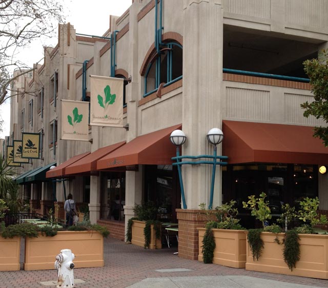 tender-greens-walnut-creek-outside