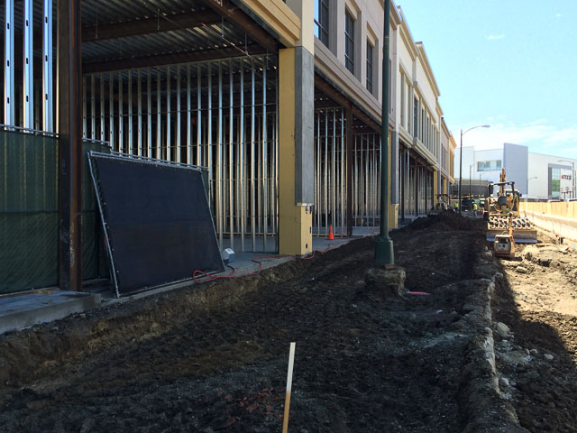 broadway-plaza-sidewalk-dev