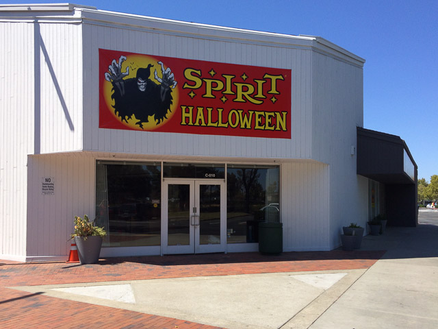 Spirit Halloween Coming To Willows Shopping Center In Concord This Season Beyond The Creek