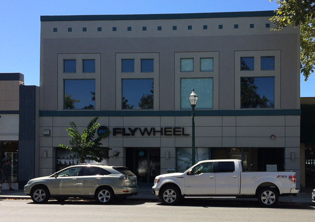 flywheel-walnut-creek-outside-signage