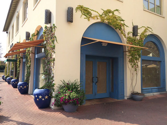 la-boulange-lafayette-outside-closed