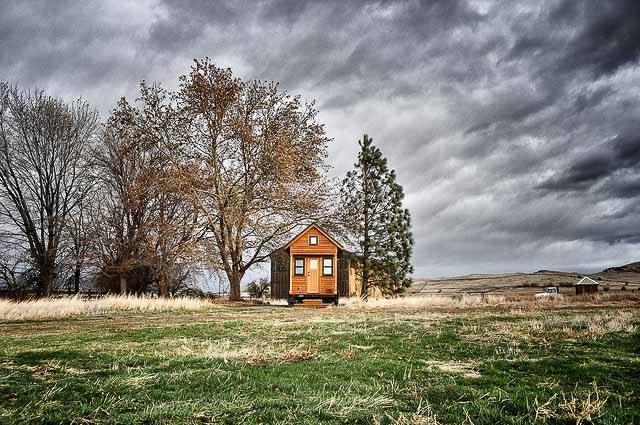 flickr-rowdykittens-tiny-house