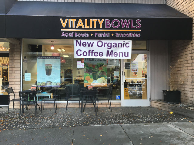 vitality-bowls-walnut-creek-outside-coffee