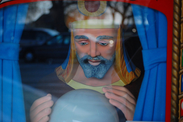 flickr-svenstorm-zoltar-fortune-teller