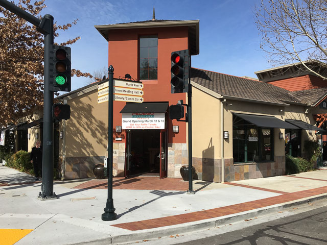 pedego-electric-bike-danville-outside