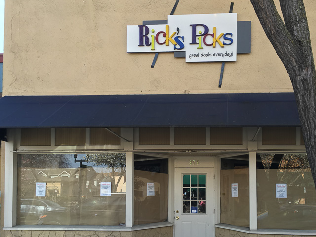 ricks-picks-danville-closed