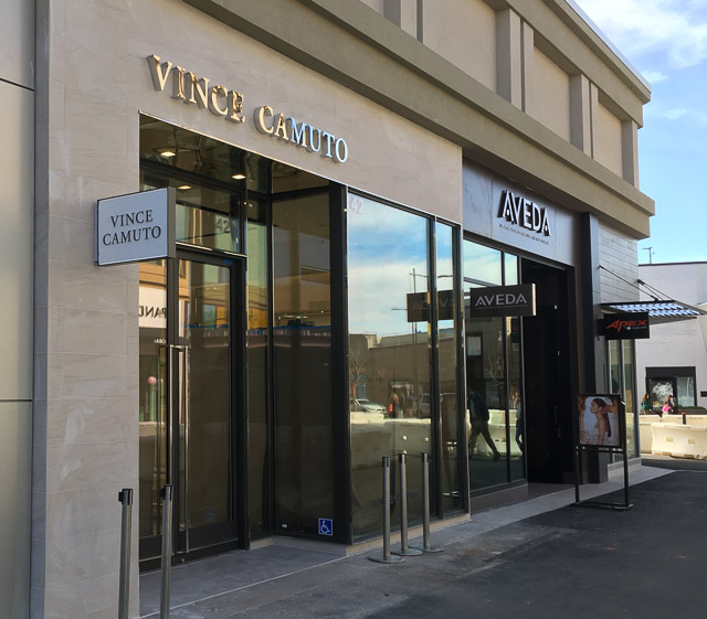 vince-camuto-broadway-plaza-outside-dev