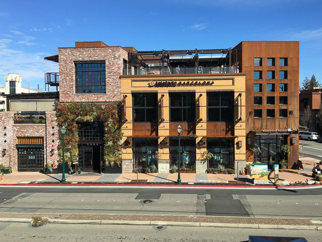 rooftop-walnut-creek-outside