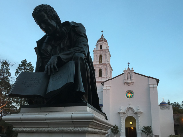 statue-st-marys-moraga