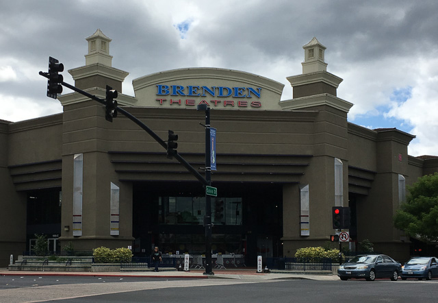 brendan-theatres-concord-outside