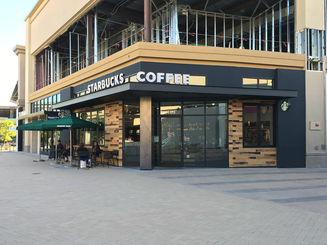 starbucks-broadway-plaza-new