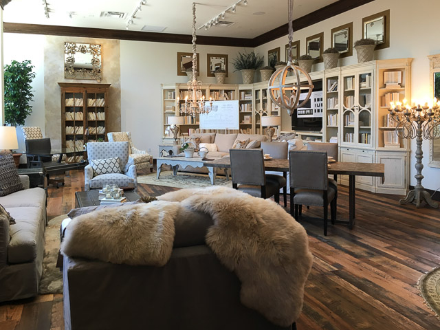 arhaus-broadway-plaza-inside-3