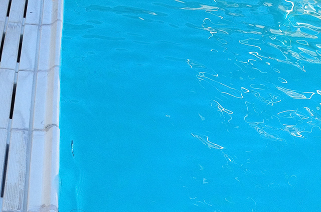 pool-closeup