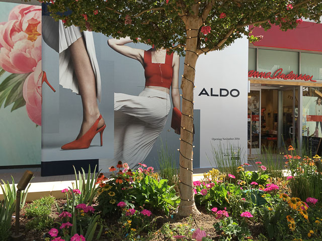 aldo-broadway-plaza-outside-dev