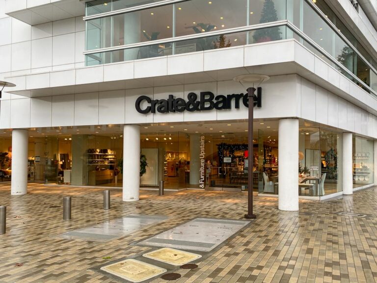 Crate & Barrel Closing at Broadway Plaza in Downtown Walnut Creek